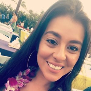 Meet your Posher, Yessica